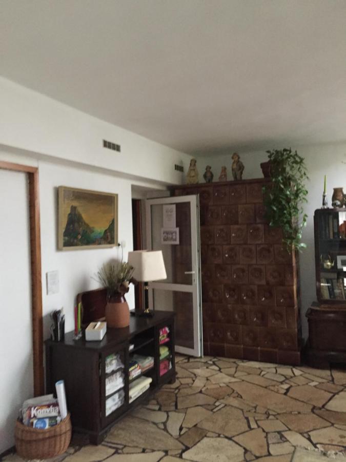 Donau Apartman,Tát Bagian luar foto